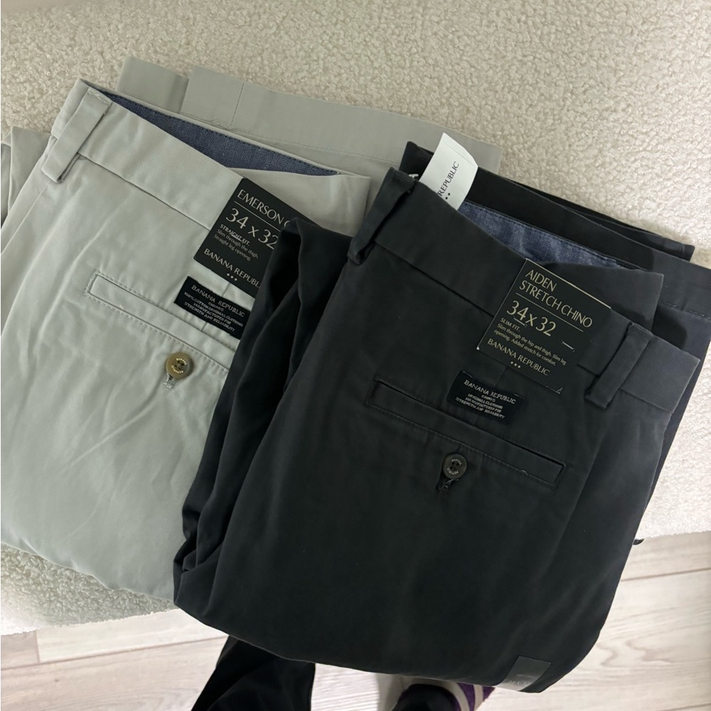 Mens Banana Republic Chinos - 2 pairs - 34x32
